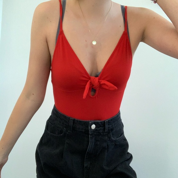 H&M Red Front Tie Bodysuit - Picture 2 of 4